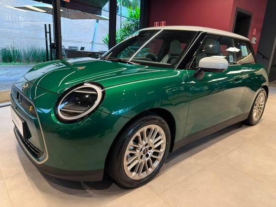 MINI COOPER 49,2 KW ELÉTRICO 2P SE MINI COOPER 49,2 KW ELÉTRICO 2P SE